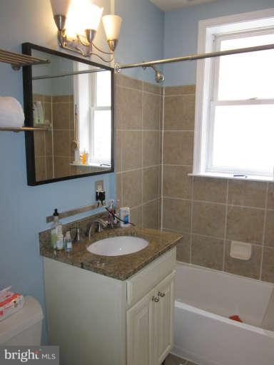1438 Columbia Road Northwest, Unit 203 Washington, DC 20009 - Photo 8 of 8 Bath