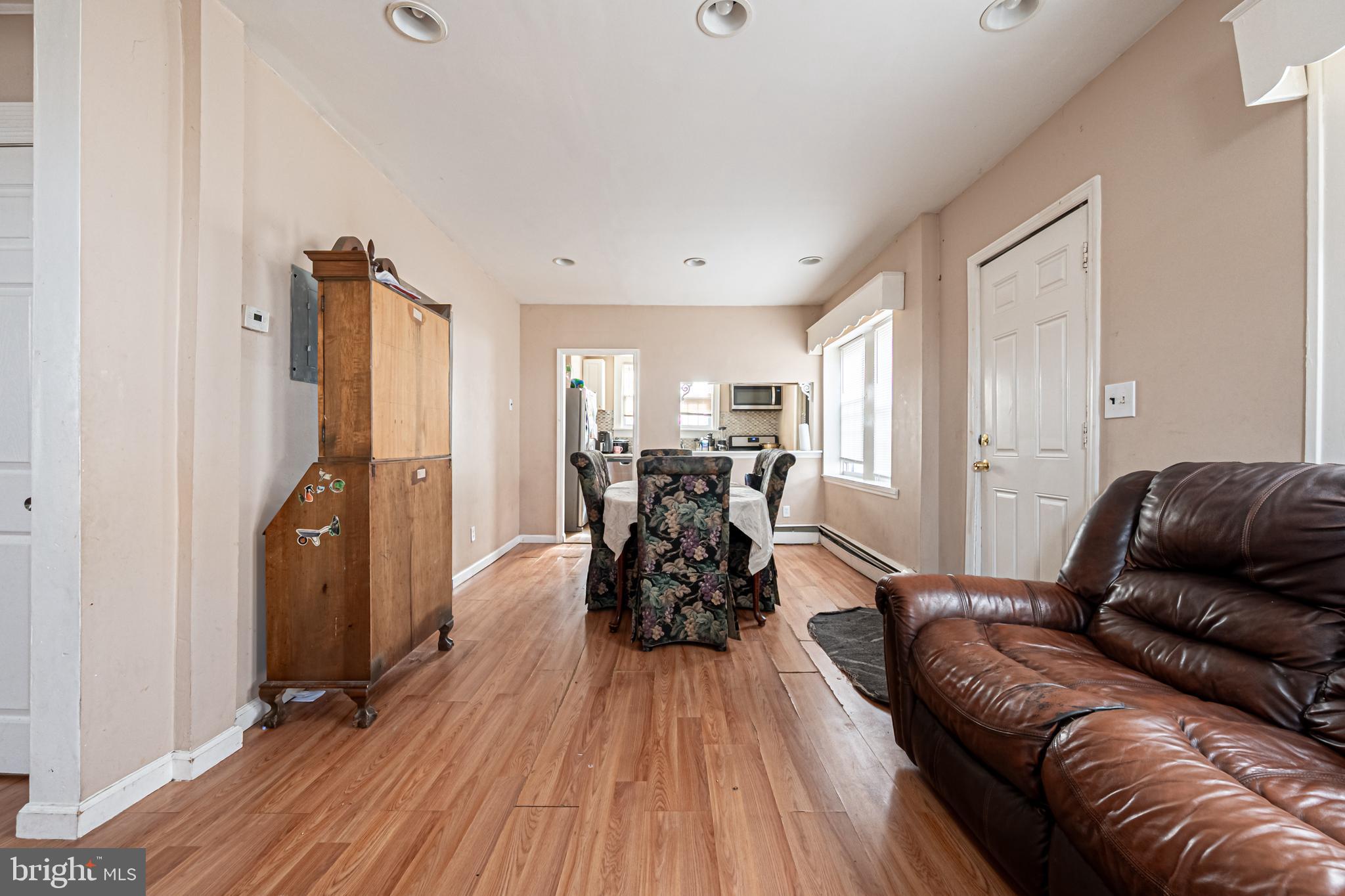 706 Augustine Road Atlantic City, NJ 08401 - Photo 7 of 29 a living room with furniture and wooden floor