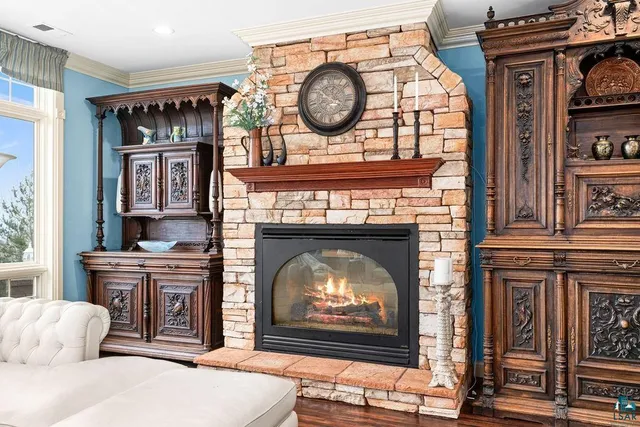 $1,100,000 | 969 Deerview Lane, Two Harbors, MN 55616