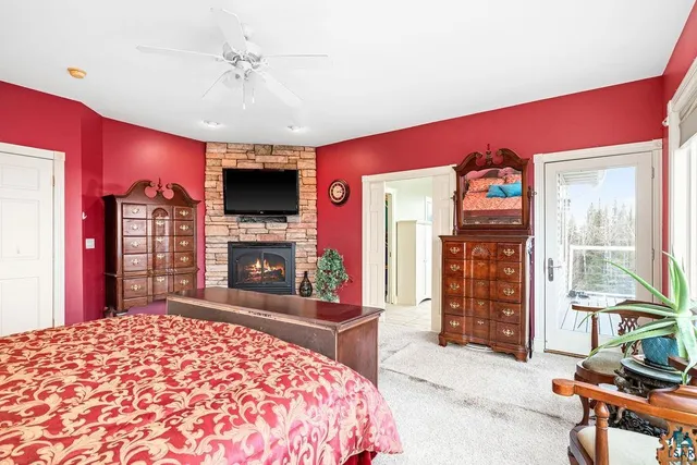 $1,100,000 | 969 Deerview Lane, Two Harbors, MN 55616