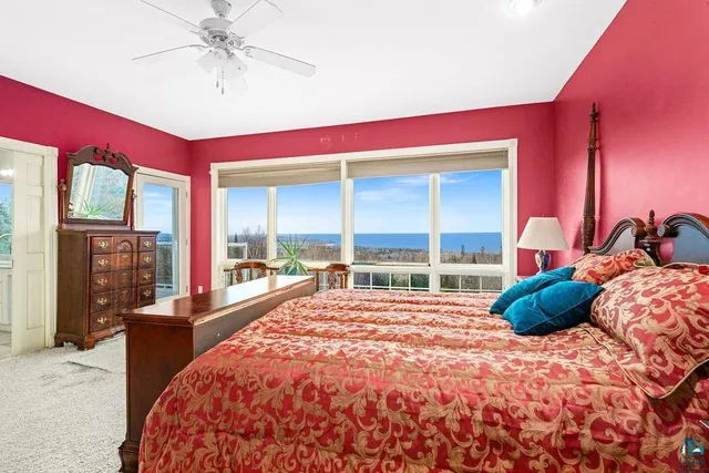 $1,100,000 | 969 Deerview Lane, Two Harbors, MN 55616