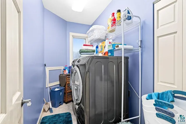 $1,100,000 | 969 Deerview Lane, Two Harbors, MN 55616