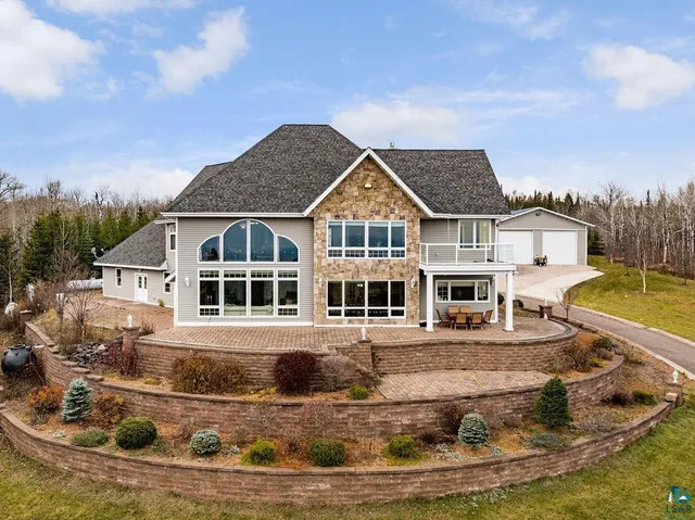 $1,100,000 | 969 Deerview Lane, Two Harbors, MN 55616