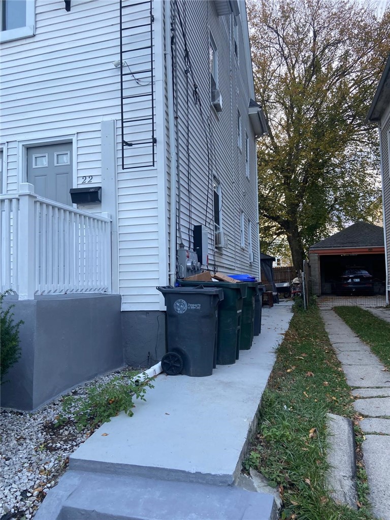 20 Violet Street Providence, RI 02908 - Photo 5 of 18