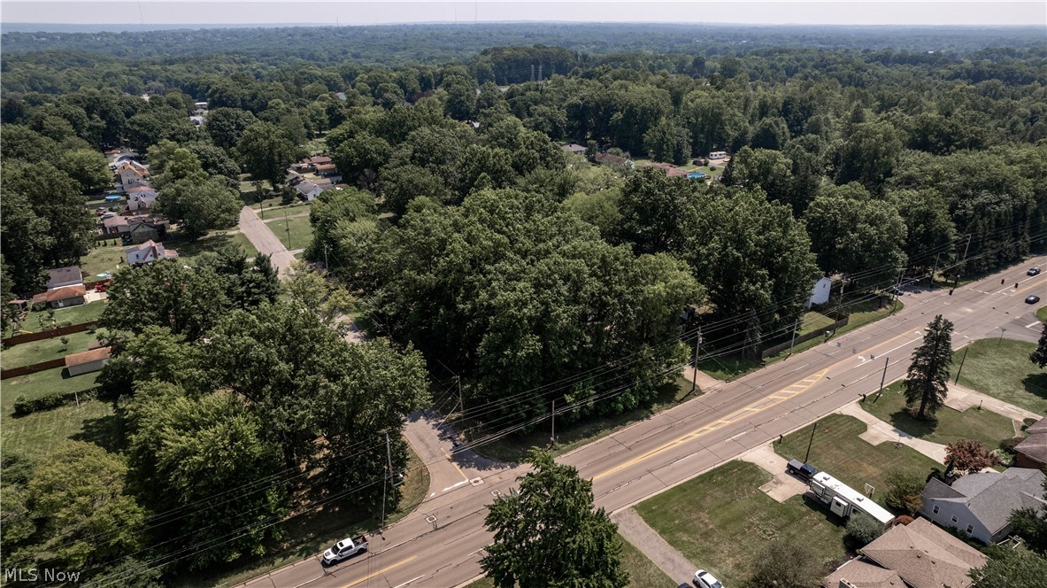 South Meridian Road Youngstown, OH 44511 - Photo 4 of 11