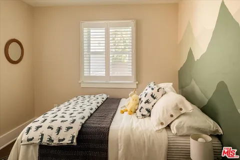 $1,295,000 | 1180 North Hoover Street, Los Angeles, CA 90029