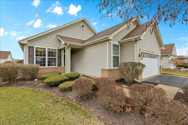 $359,900 | 12825 West Coventry Lane, Huntley, IL 60142