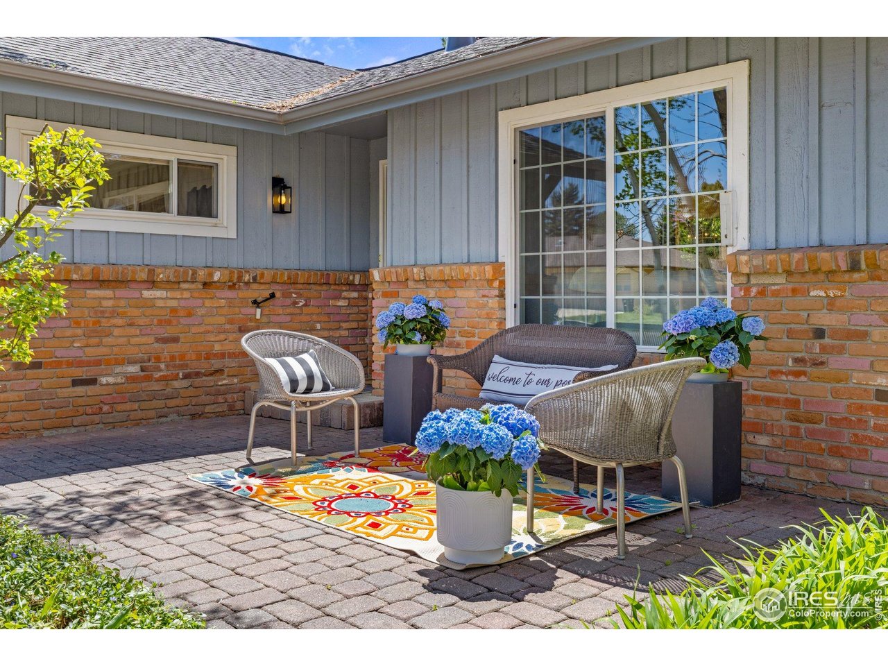 27 Cornell Drive Longmont, CO 80503 - Photo 4 of 33