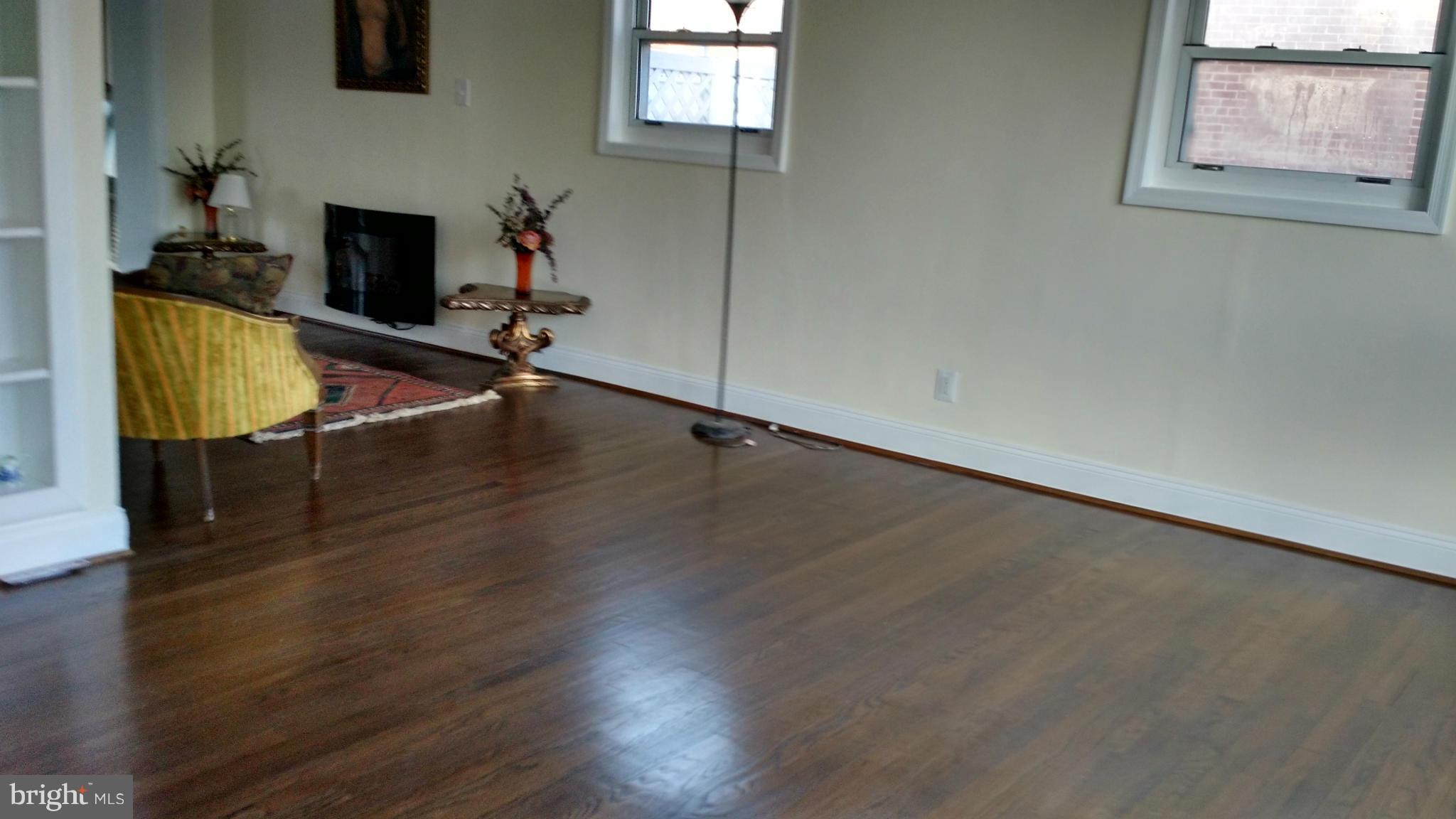 3321 Camden Street Silver Spring, MD 20902 - Photo 3 of 27 Living Room