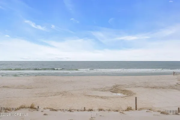 $999,999 | 41 Lincoln Avenue, Seaside Heights, NJ 08751