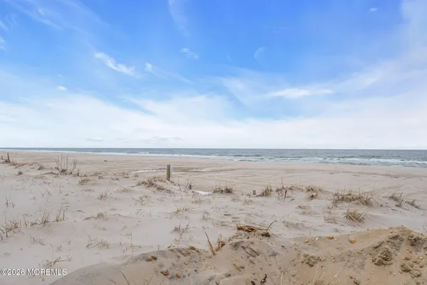 $999,999 | 41 Lincoln Avenue, Seaside Heights, NJ 08751