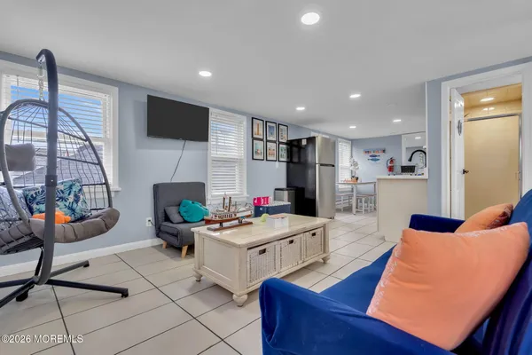 $999,999 | 41 Lincoln Avenue, Seaside Heights, NJ 08751