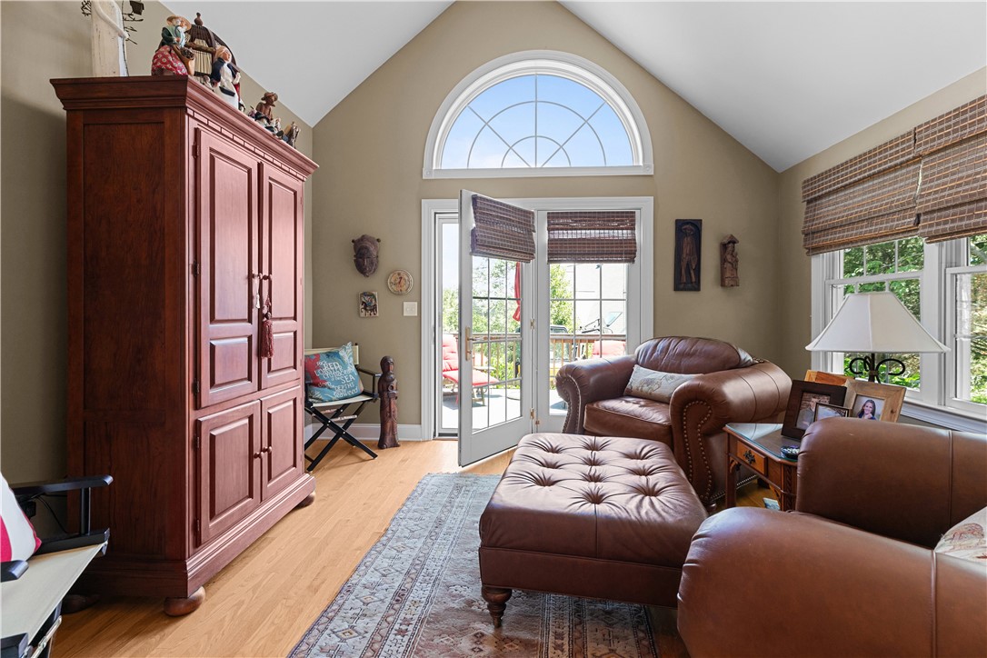 61 Seal Island Road Bristol, RI 02809 - Photo 15 of 48