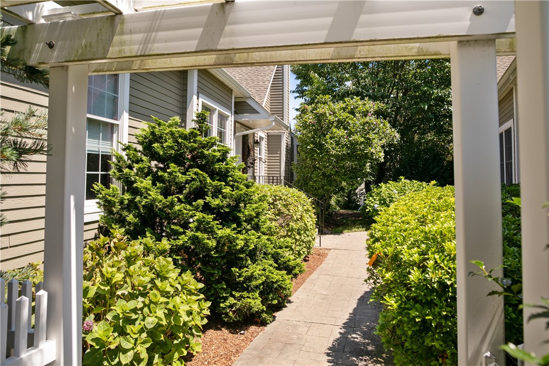 61 Seal Island Road Bristol, RI 02809 - Photo 2 of 48