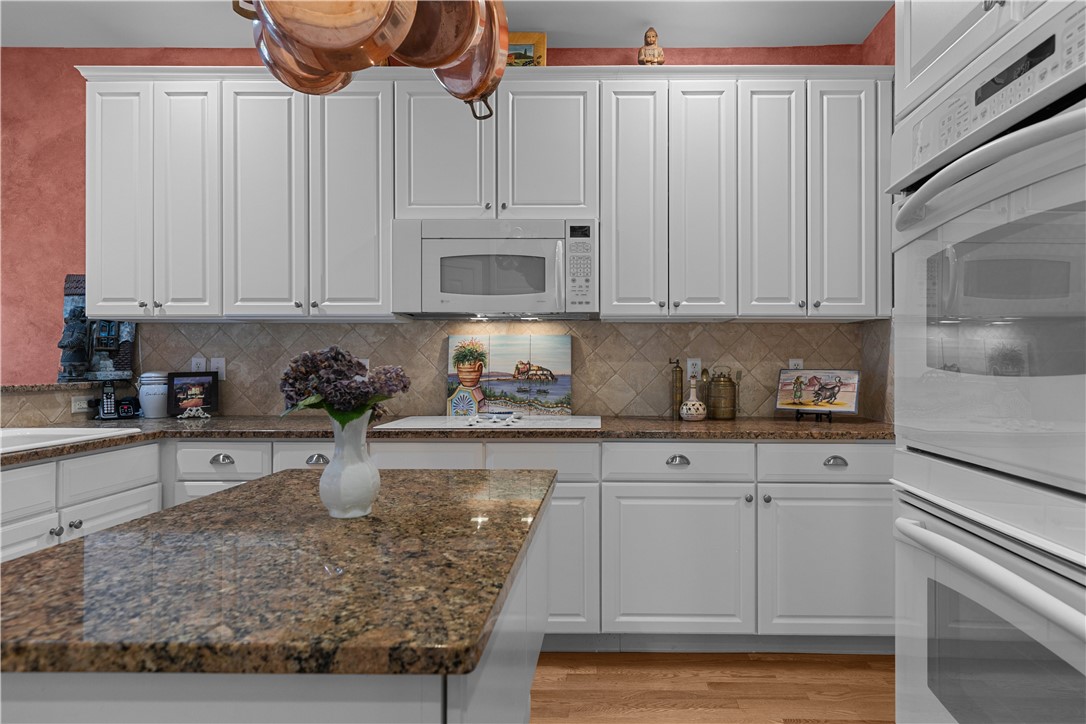 61 Seal Island Road Bristol, RI 02809 - Photo 27 of 48