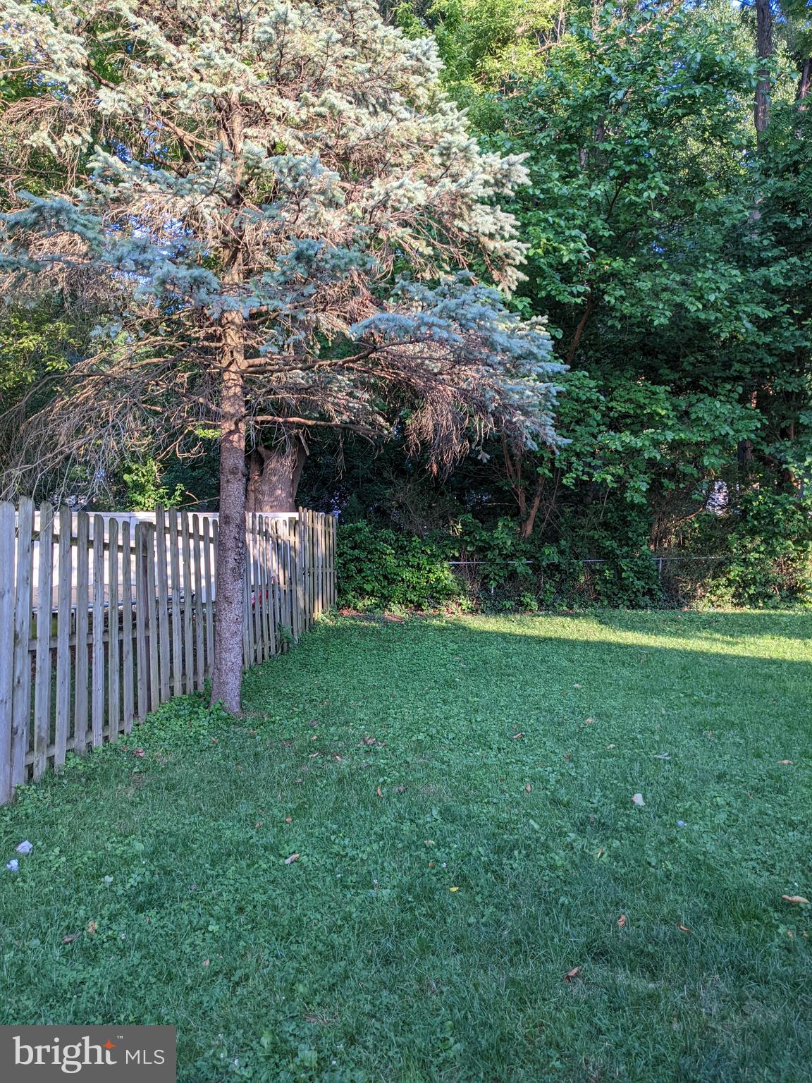 570 Hillcrest Road York, PA 17403 - Photo 27 of 27 Fenced Backyard View 3