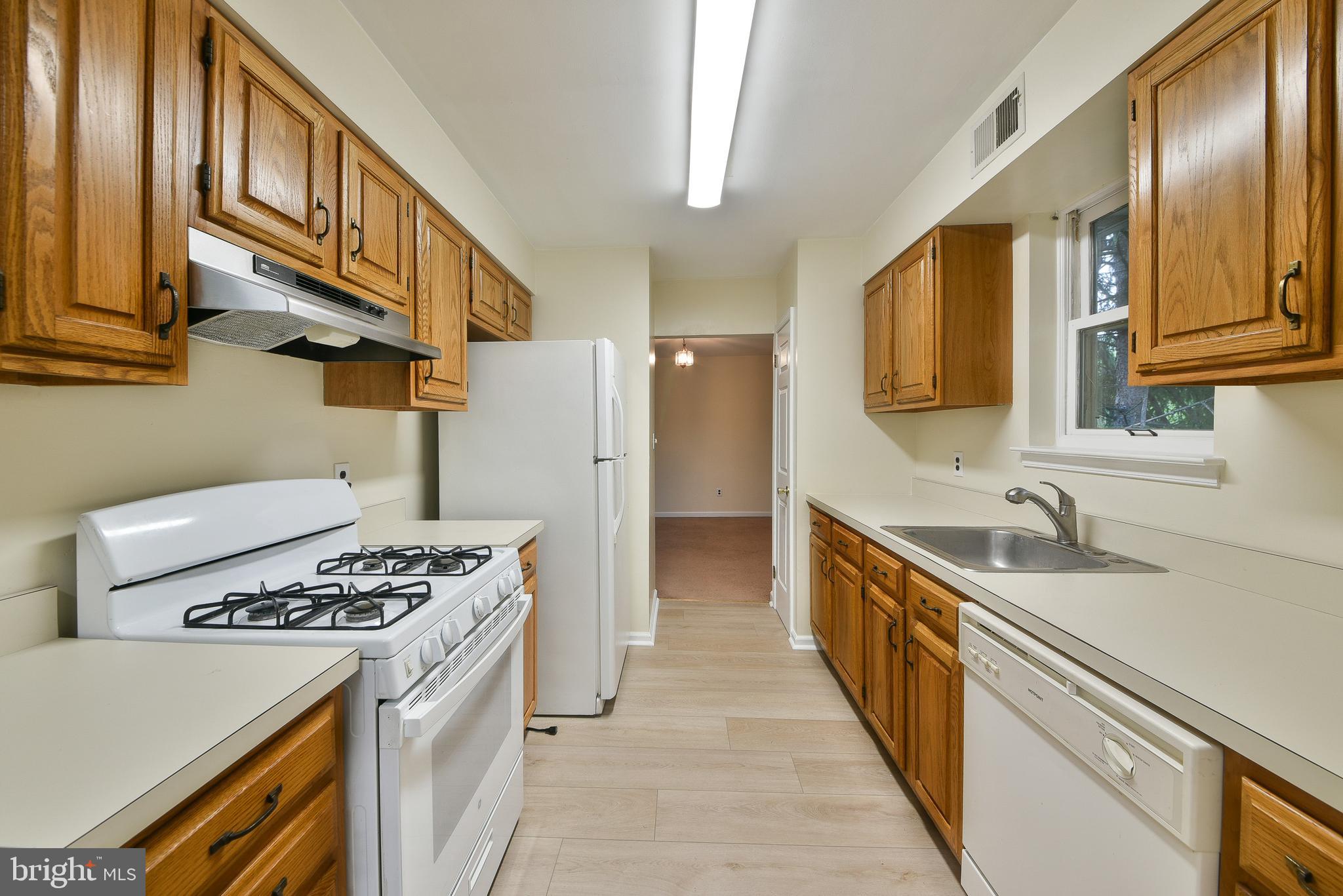 1 West Mill Road Flourtown, PA 19031 - Photo 11 of 18