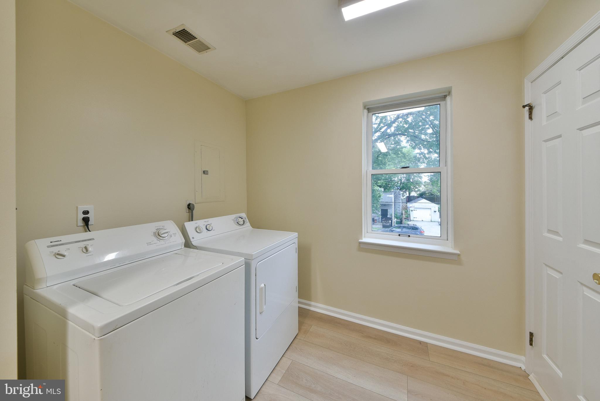 1 West Mill Road Flourtown, PA 19031 - Photo 12 of 18