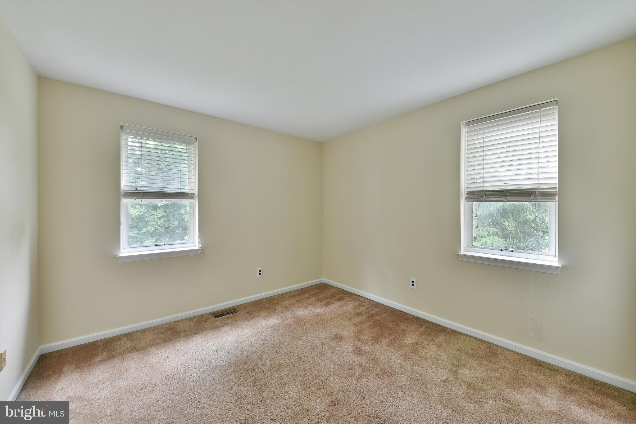 1 West Mill Road Flourtown, PA 19031 - Photo 14 of 18