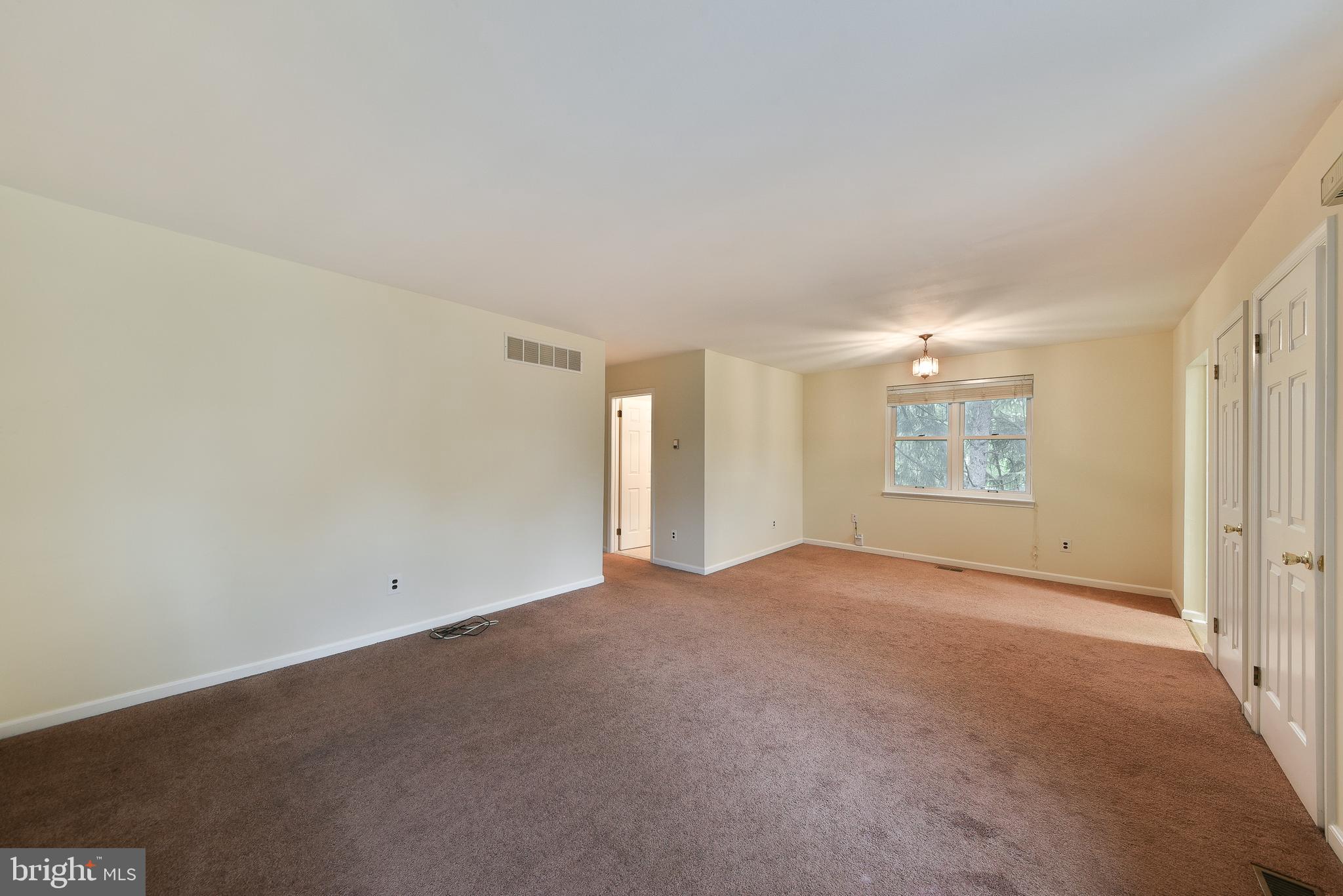 1 West Mill Road Flourtown, PA 19031 - Photo 6 of 18