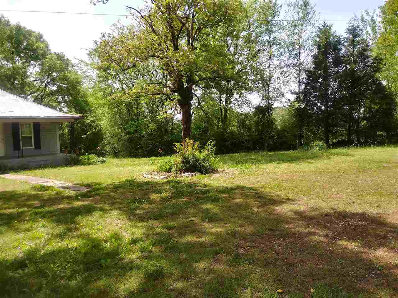 2132 Peace Chapel Road Decaturville, TN 38329 - Photo 13 of 17 Gallery Image 13