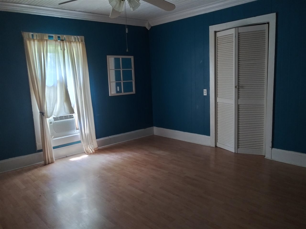 2132 Peace Chapel Road Decaturville, TN 38329 - Photo 4 of 17 Gallery Image 4