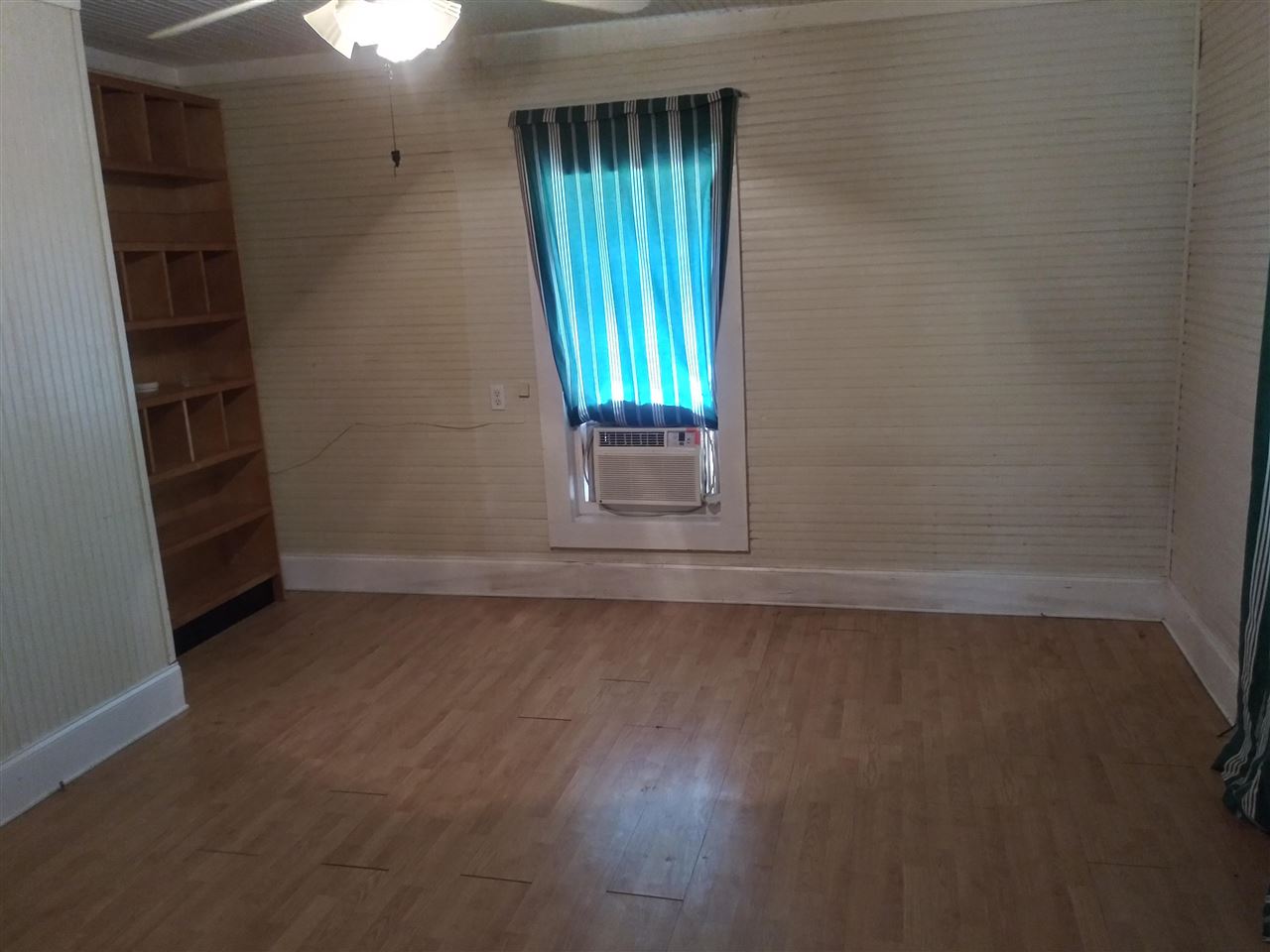 2132 Peace Chapel Road Decaturville, TN 38329 - Photo 7 of 17 Gallery Image 7