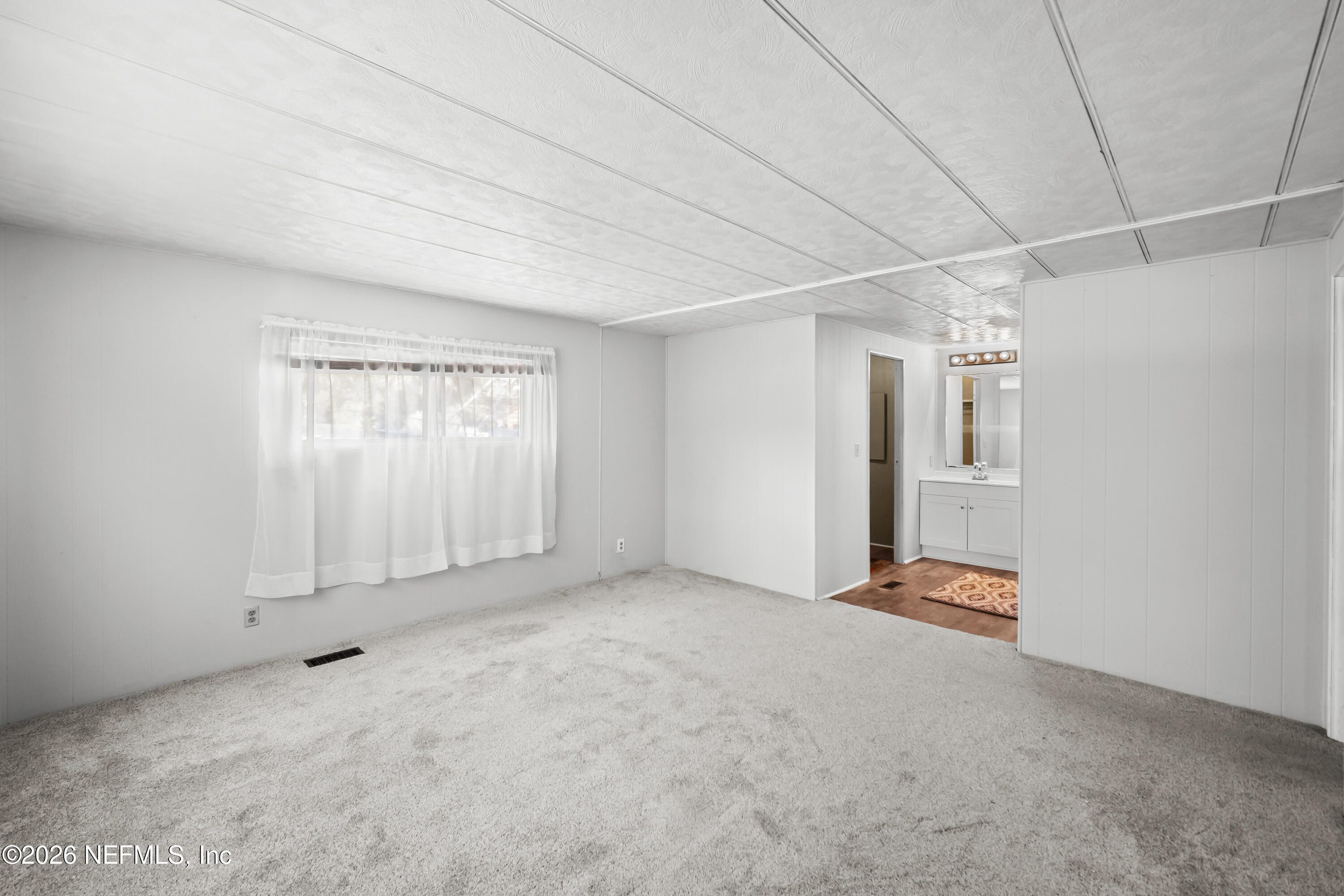 13727 Chauny Road Jacksonville, FL 32224 - Photo 34 of 42 13727ChaunyRdMasterBedroomAngle2