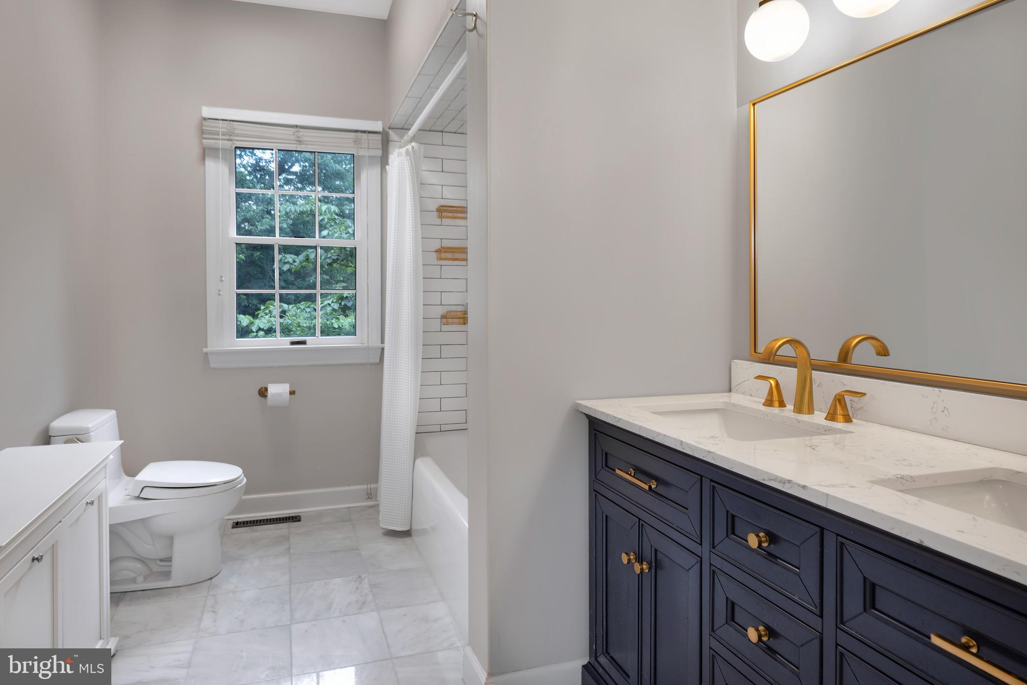 1 Michael Way Pennington, NJ 08534 - Photo 21 of 37 Jack and Jill Bathroom