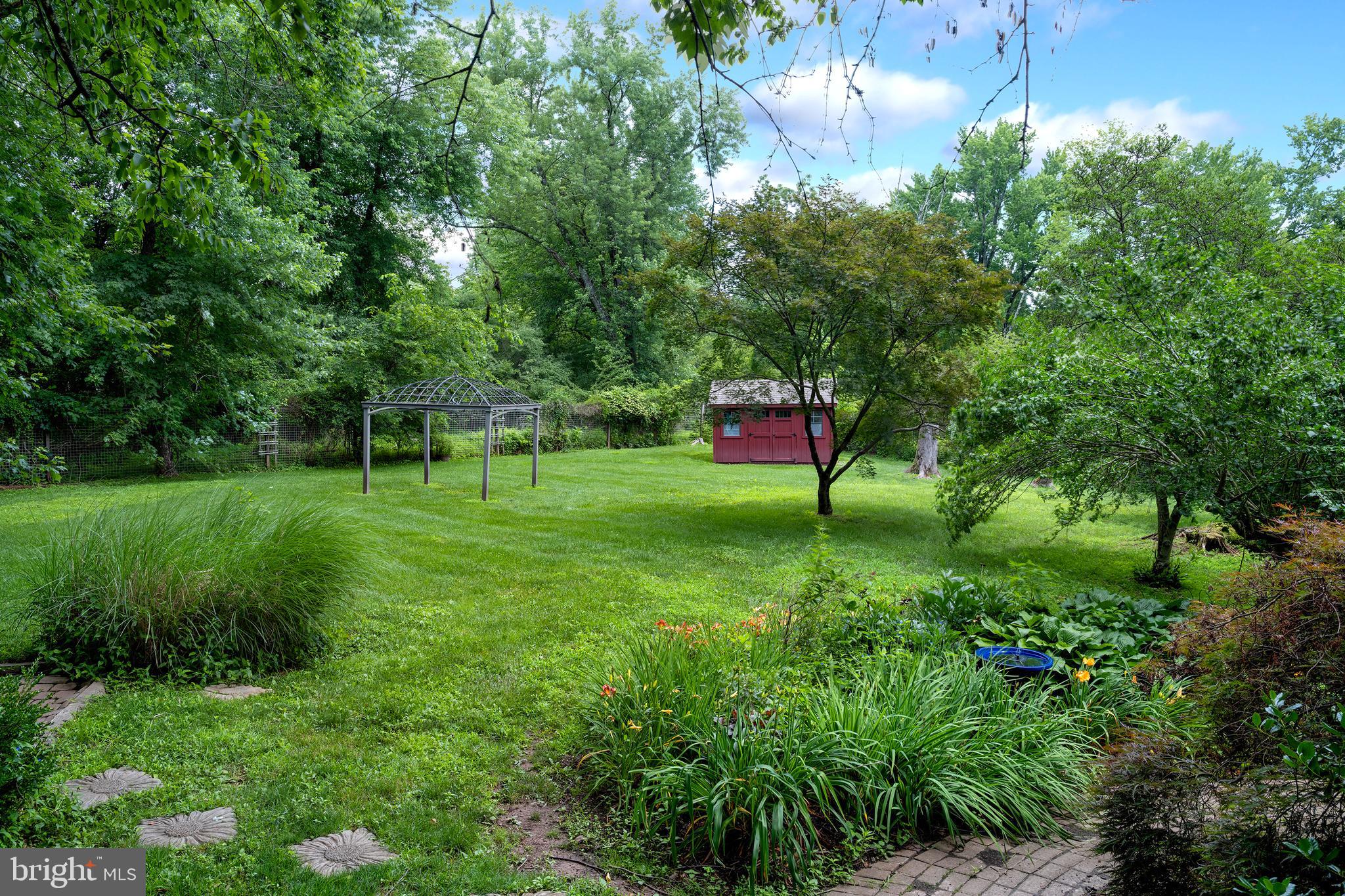 1 Michael Way Pennington, NJ 08534 - Photo 32 of 37