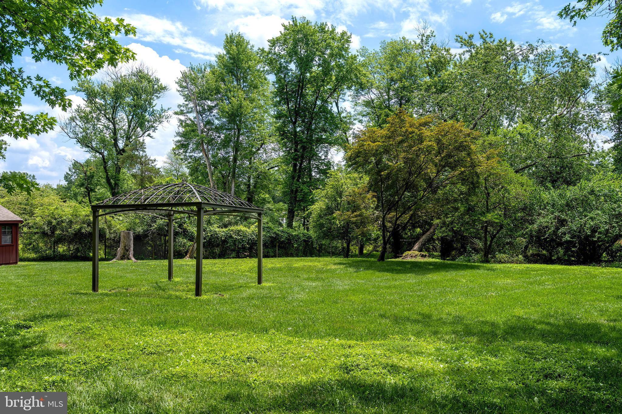 1 Michael Way Pennington, NJ 08534 - Photo 35 of 37