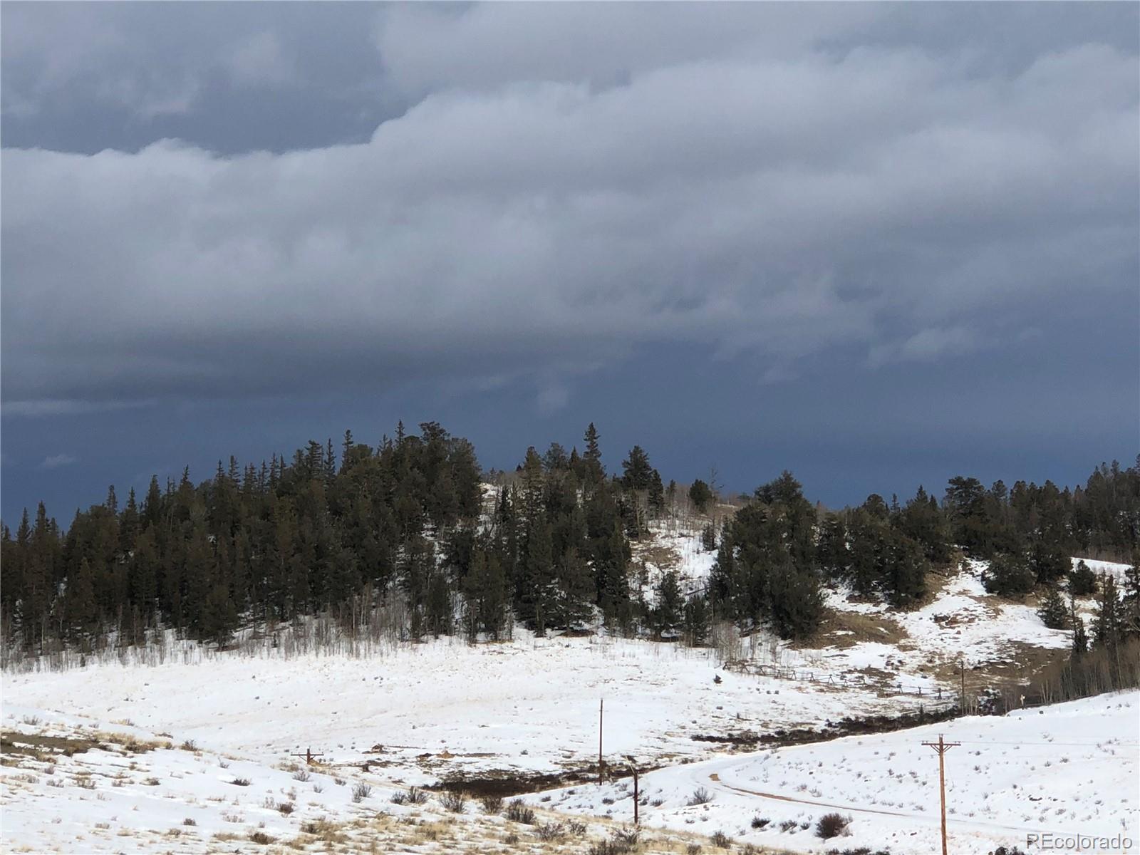 825 Gitche Goone Lane Como, CO 80432 - Photo 13 of 29 a view of a snow on the middle of a snow