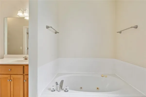 $334,000 | 161 Huntington Circle, Brunswick, GA 31525