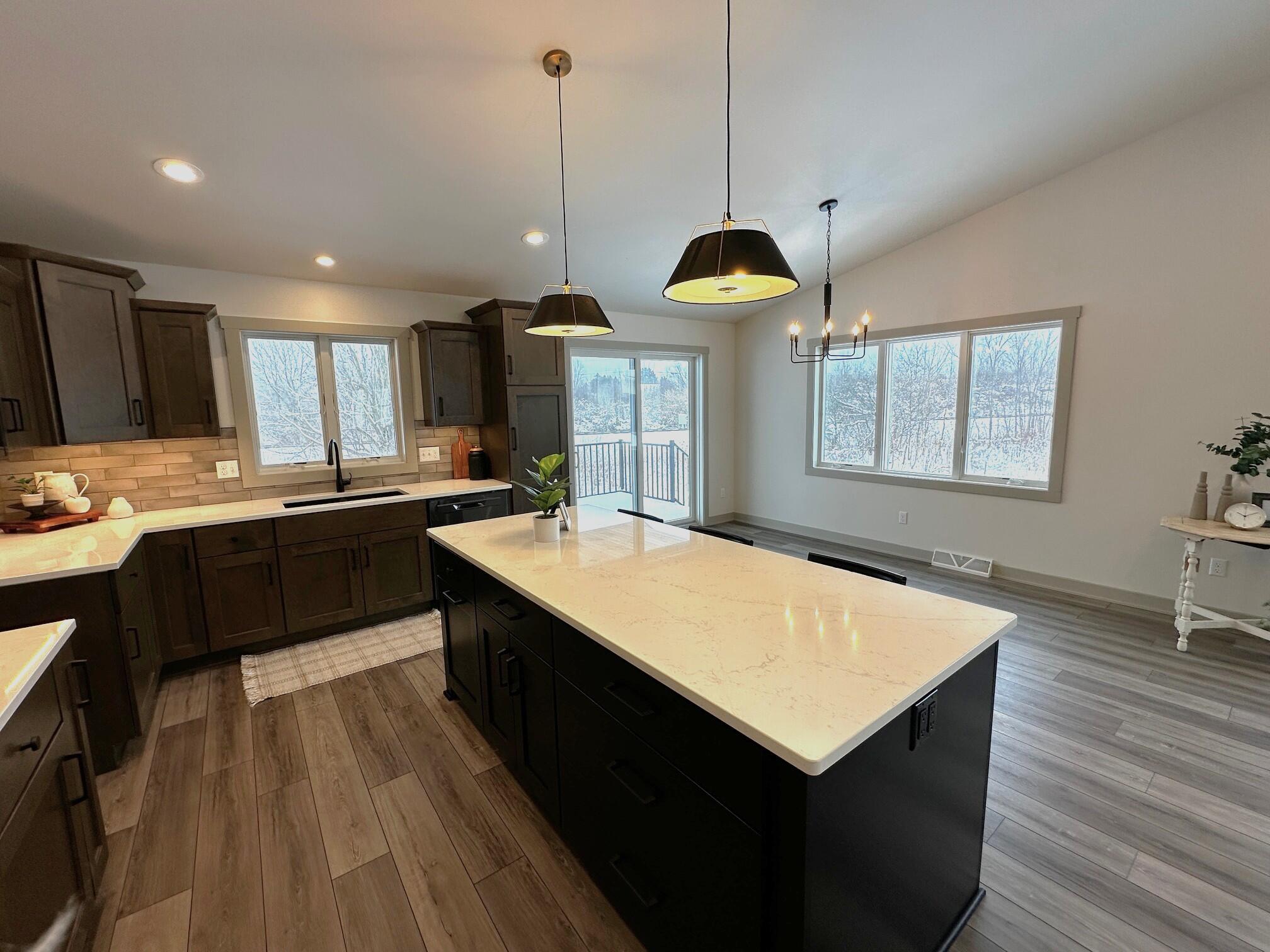 116 Sunrise Court Cedar Grove, WI 53013 - Photo 2 of 34 IMG_9020