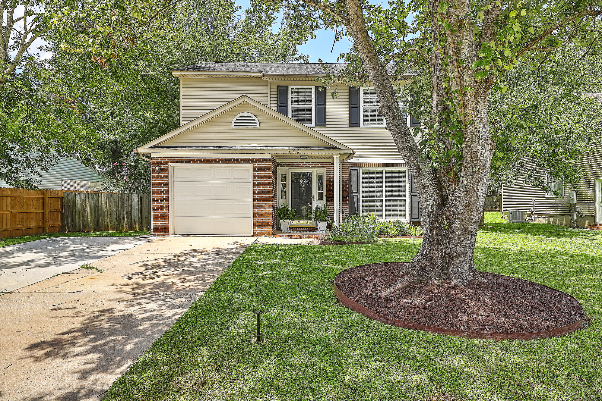443 Indigo Road Goose Creek, SC 29445 - Photo 2 of 23 IMG_2405_06_07_08_09_10_11