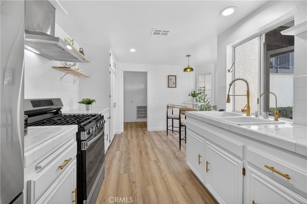 5534 Las Virgenes Road, Unit 119 Calabasas, CA 91302 - Photo 14 of 47