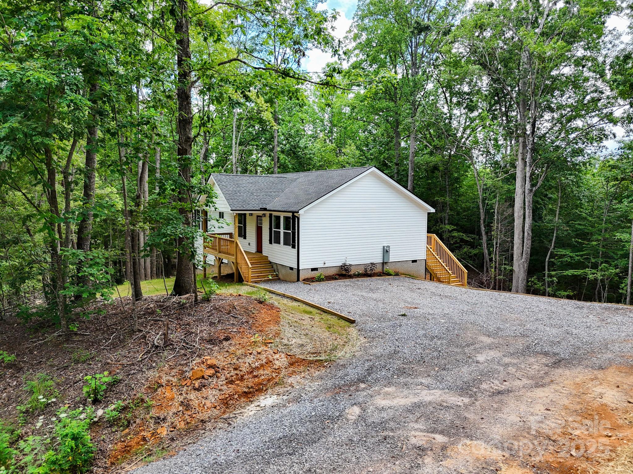 331 Haven Ridge Lane North Marion, NC 28752 - Photo 2 of 44 Gallery Image 2