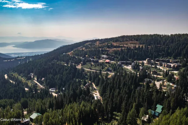 $1,250,000 | 205 Ullr Drive, Sandpoint, ID 83864