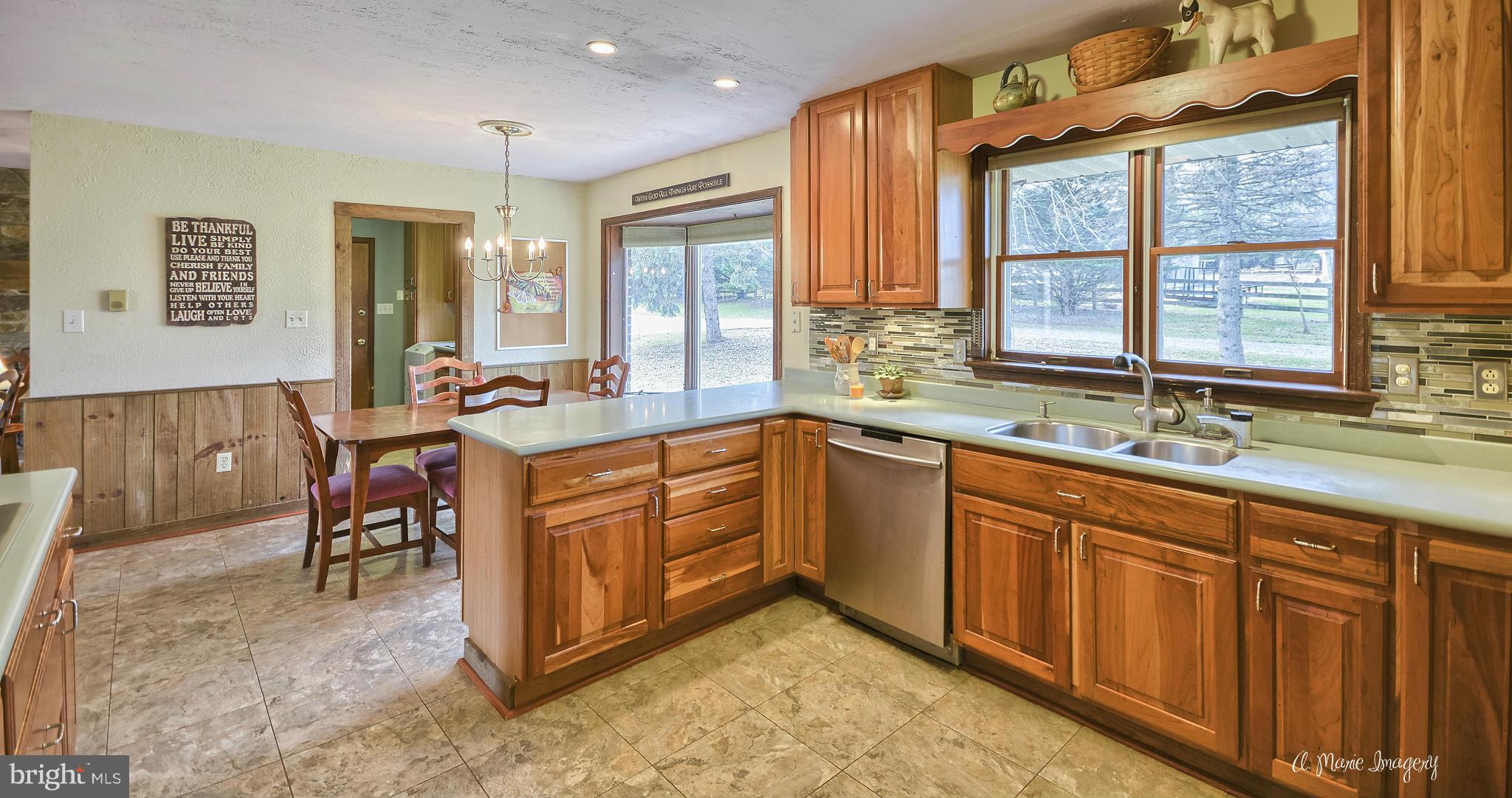 11440 Weller Road Monrovia, MD 21770 - Photo 19 of 30 Eat-In Kitchen