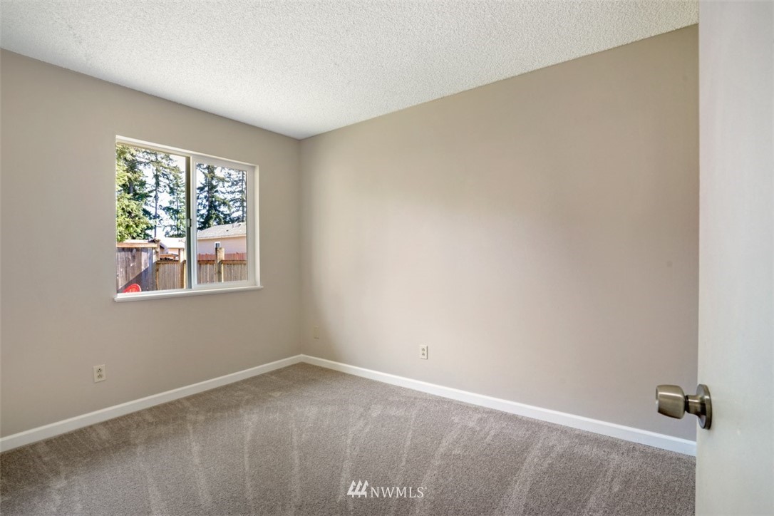 19440 Southeast 267th Street Covington, WA 98042 - Photo 21 of 25