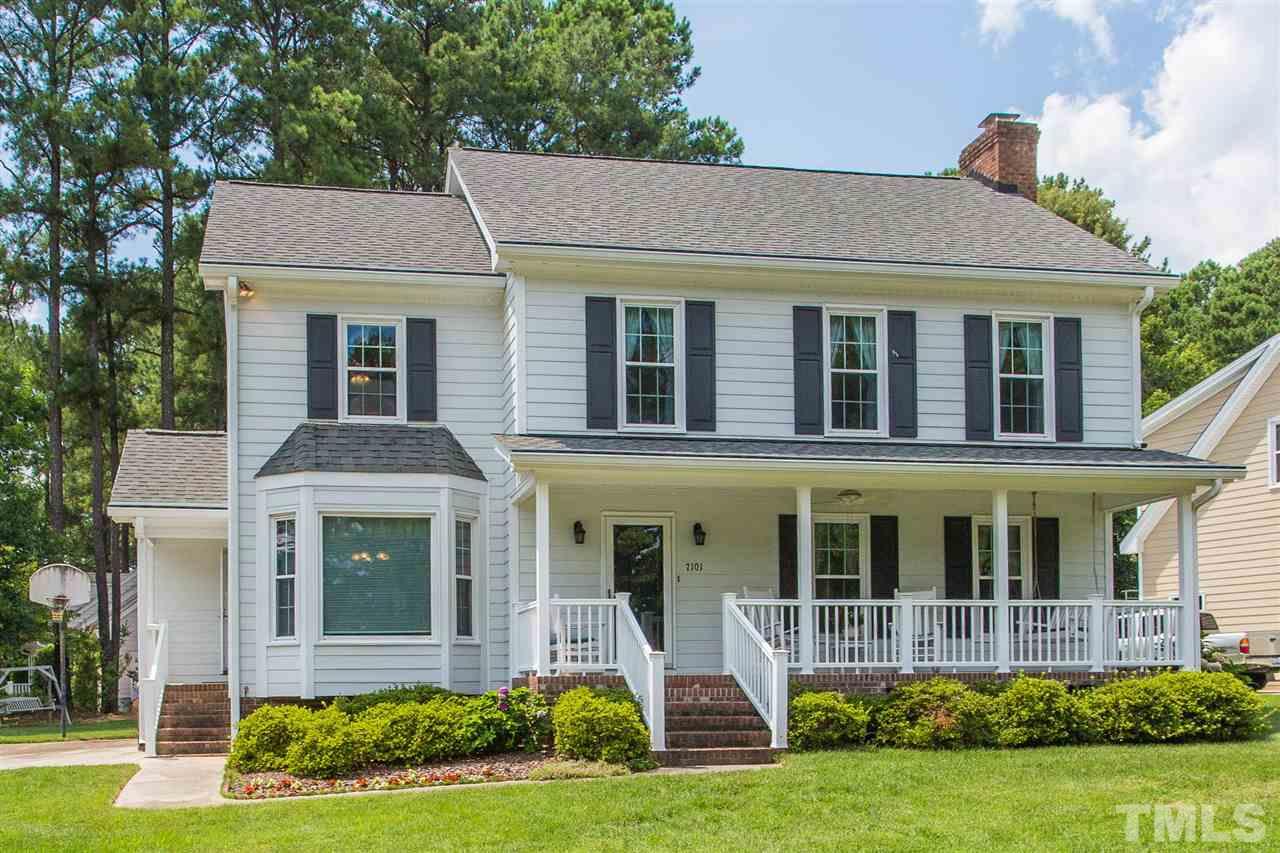 7101 Halstead Lane Raleigh, NC 27613 - Photo 2 of 24