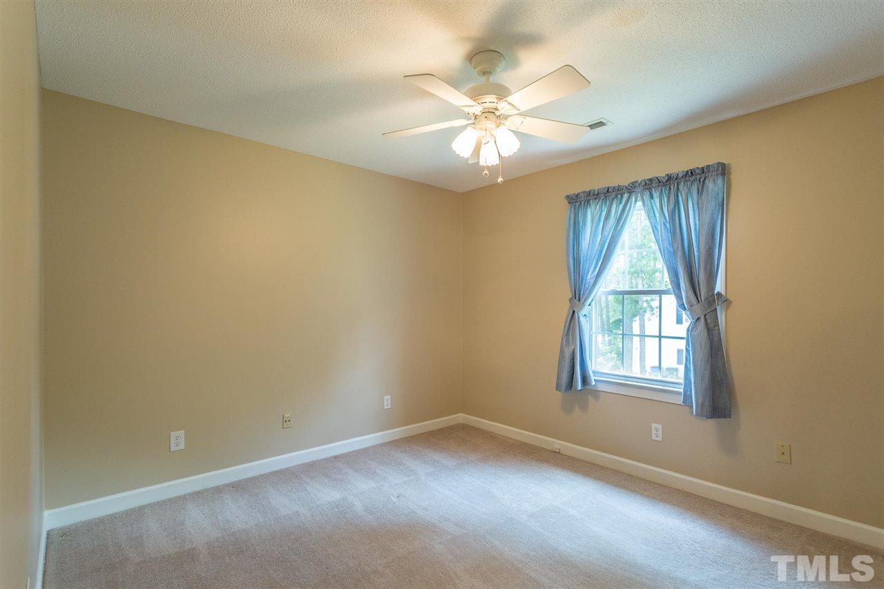 7101 Halstead Lane Raleigh, NC 27613 - Photo 18 of 24
