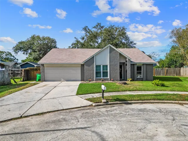 $220,000 | 2015 Stoney Court, Spring, TX 77373