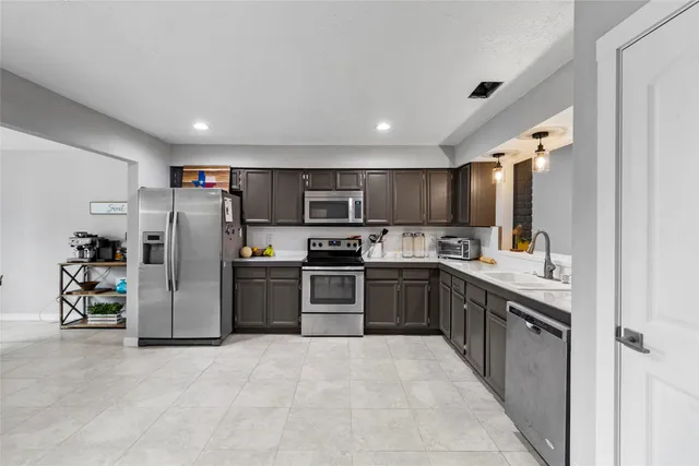 $220,000 | 2015 Stoney Court, Spring, TX 77373