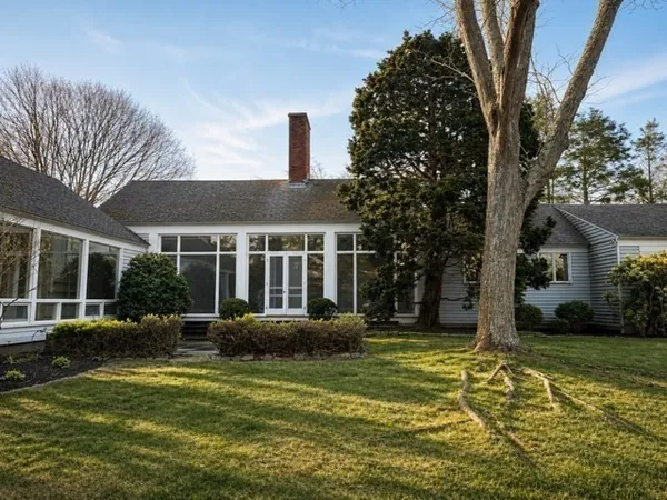 $3,500,000 | 3 Proctor Street, Manchester, MA 01944