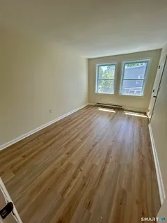 $1,600 | 22 Spring Street, Unit B, Killingly, CT 06239