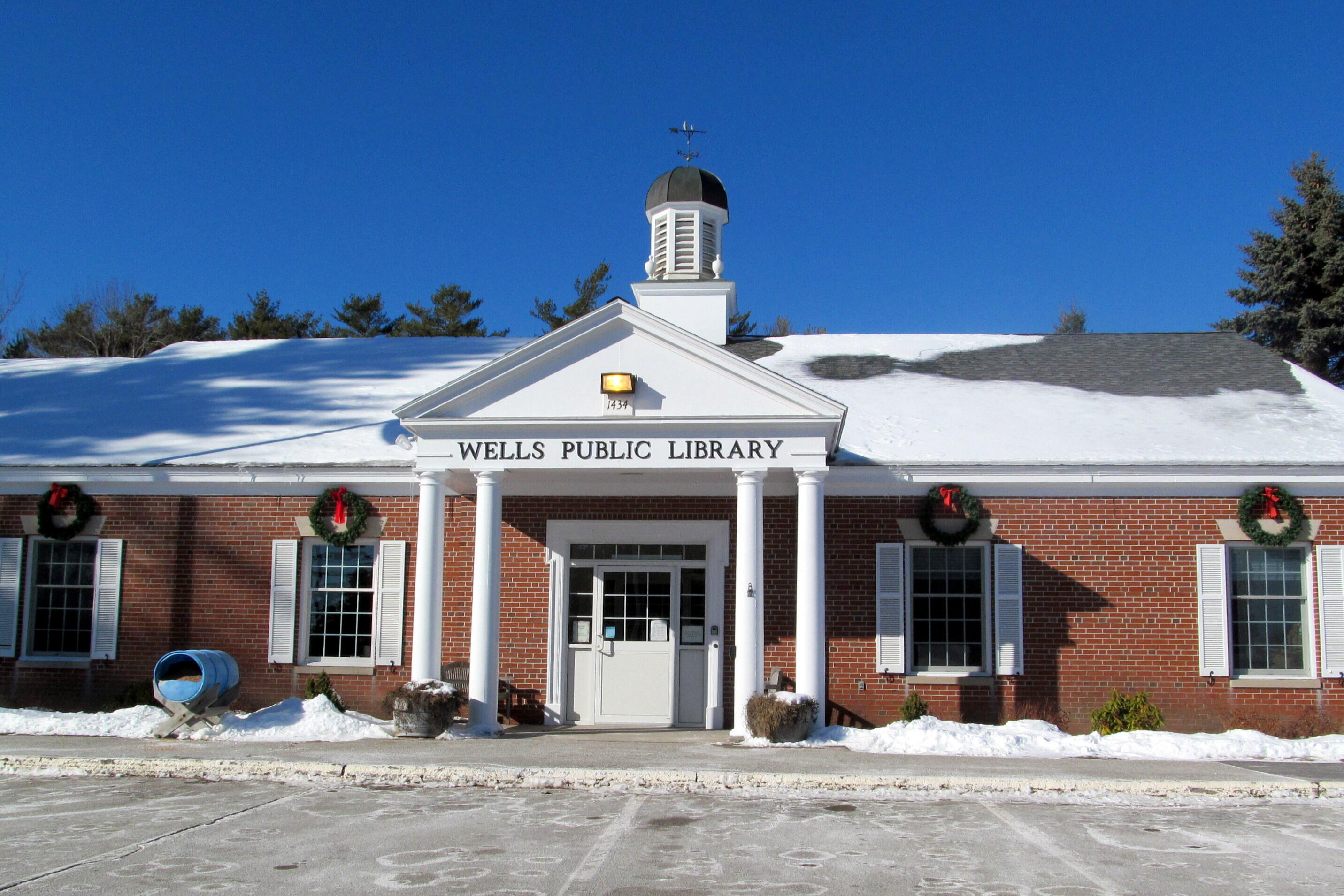 19 Wells Highlands Wells, ME 04090 - Photo 18 of 25 Wells Library