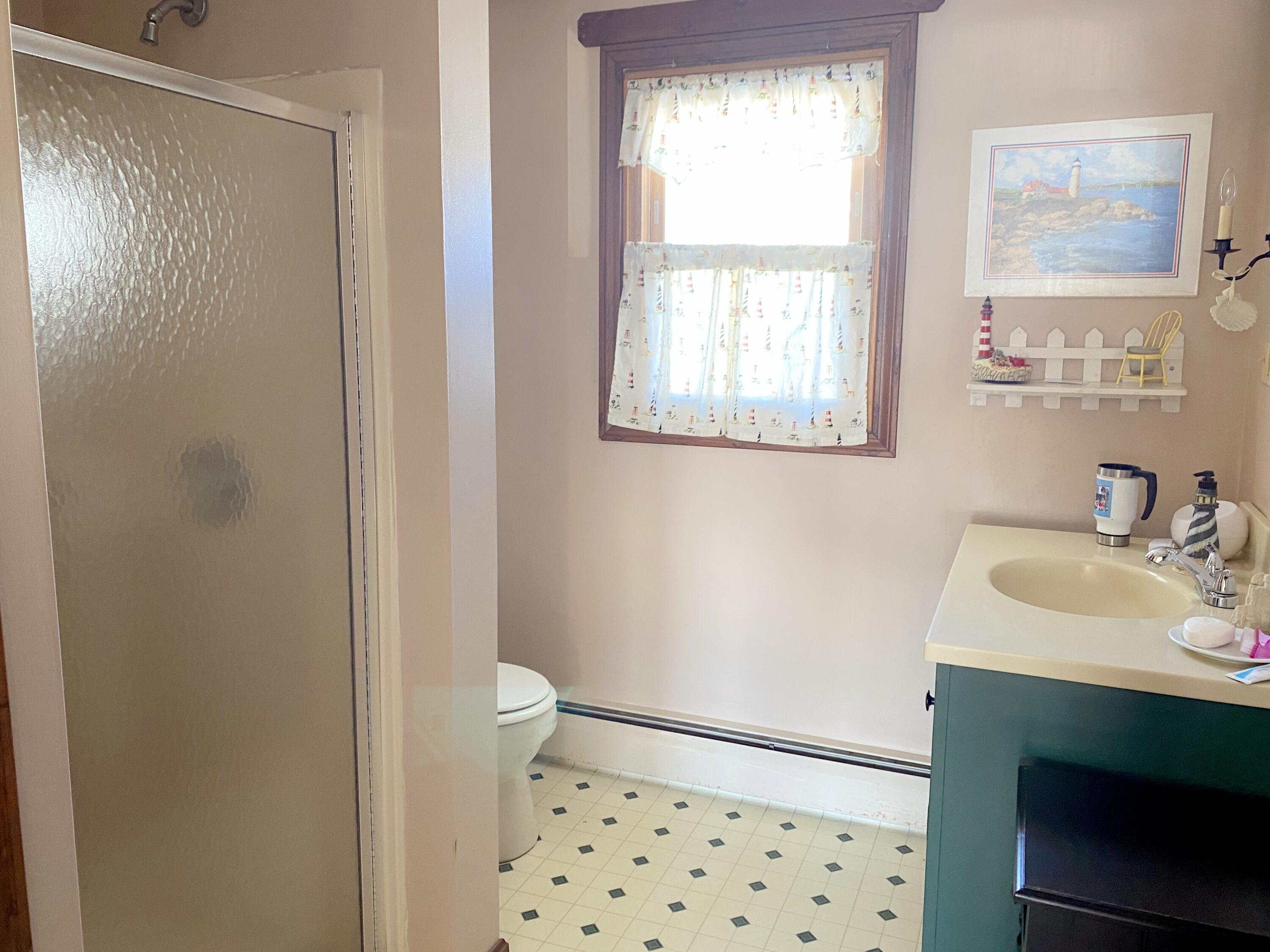 19 Wells Highlands Wells, ME 04090 - Photo 21 of 25 Primary Bathoom