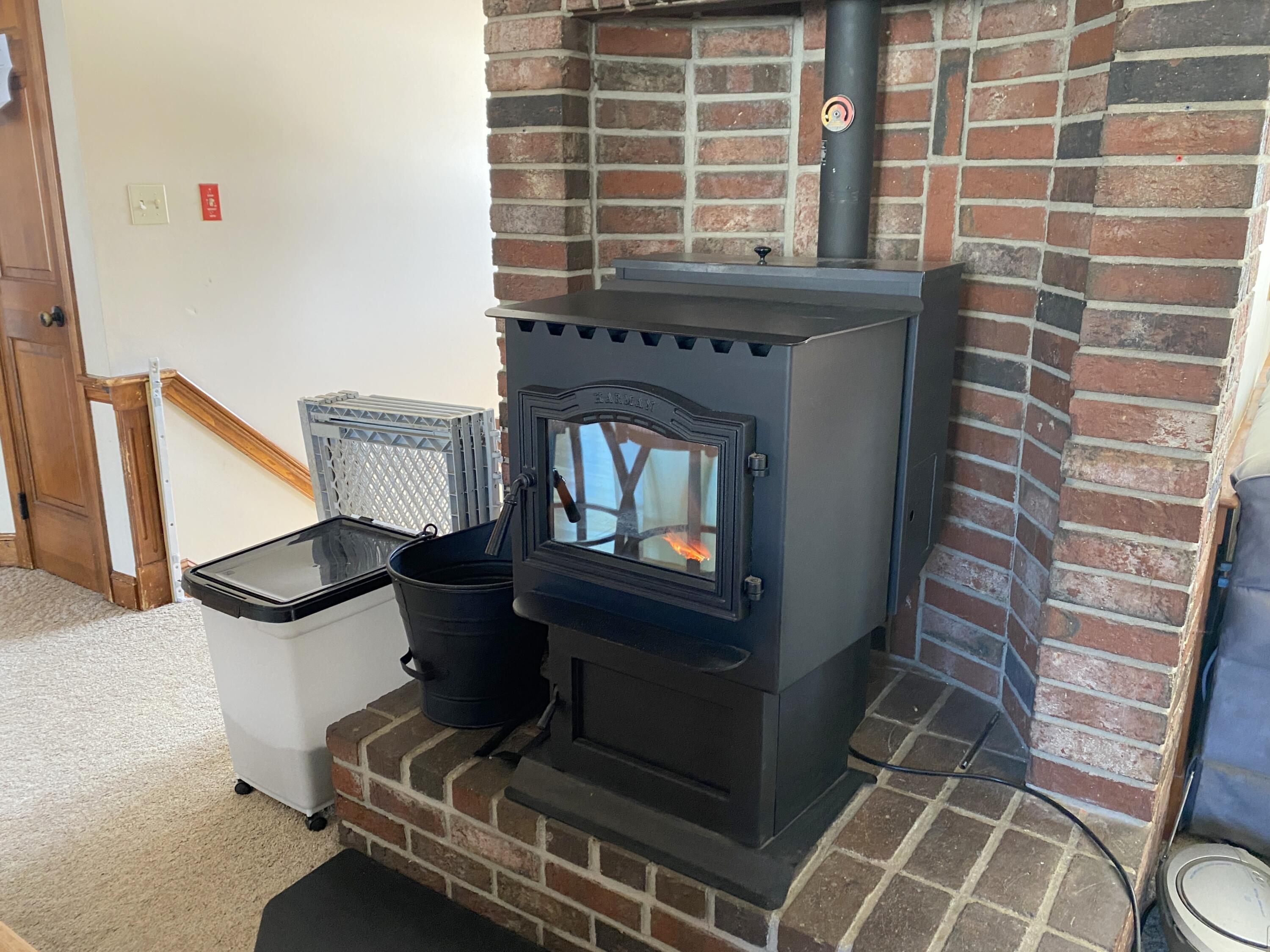 19 Wells Highlands Wells, ME 04090 - Photo 10 of 25 Kitchen Pellet Stove