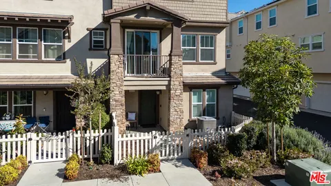 $645,000 | 553 Grapefruit Lane, Fillmore, CA 93015